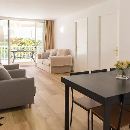 - Wifi Free - Piscina - 50 M Playa
