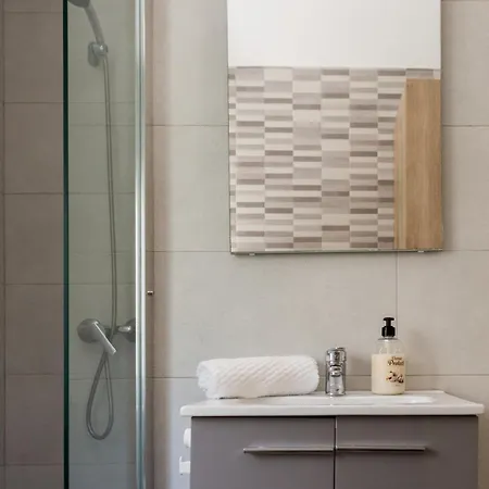 - Wifi Free - Piscina - 50 M Playa Apartment *